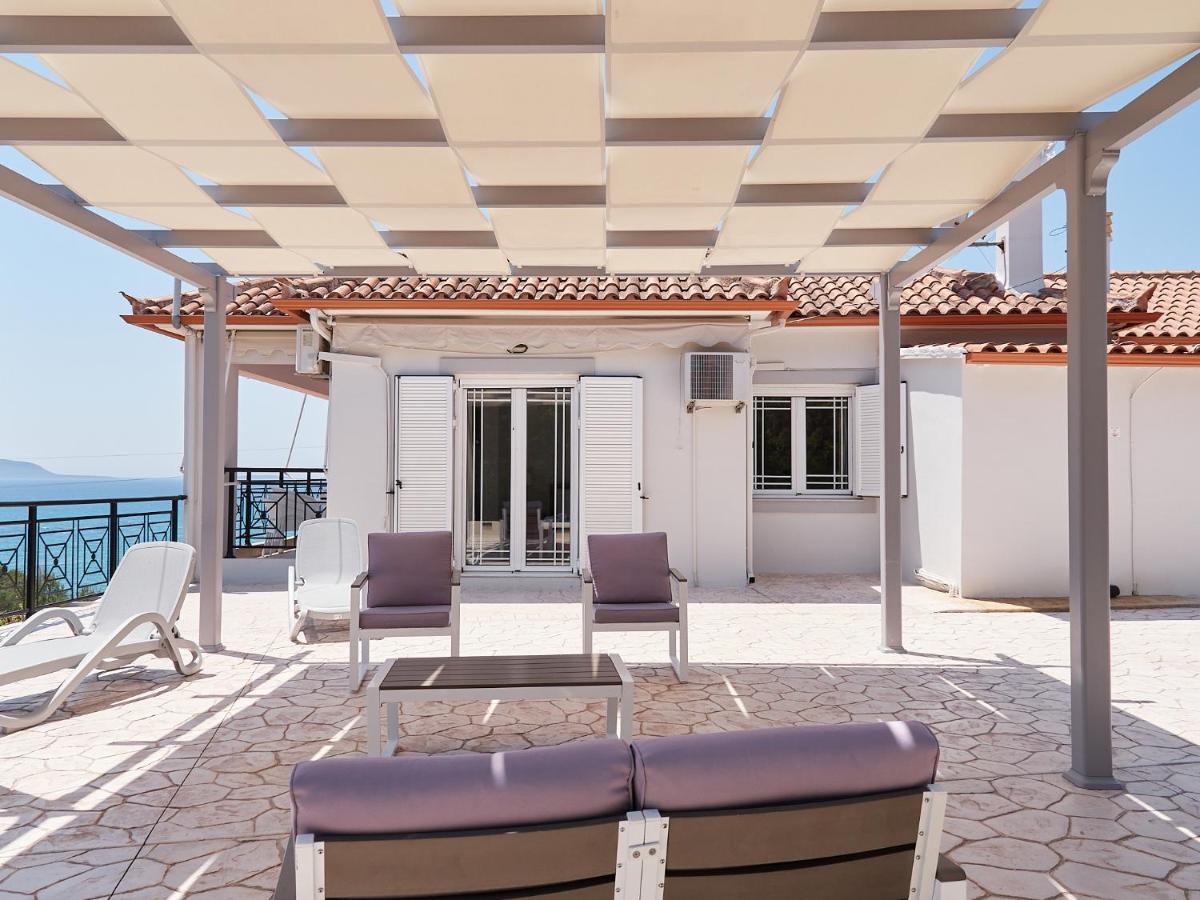 Thea Studios Finikounta Exterior photo