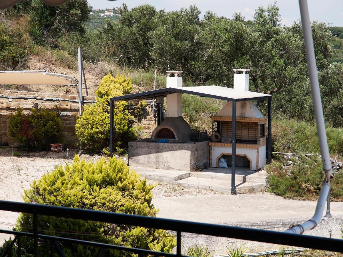 Thea Studios Finikounta Exterior photo